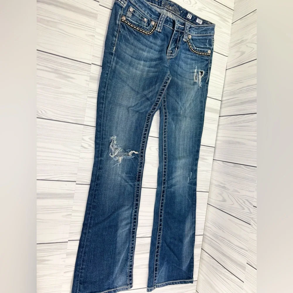 Women’s Miss Me Vintage Ripped Jeans